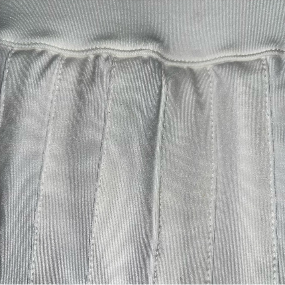 NWT Tuckernuck Fresh Buds Pleated Tennis Skort - Picture 3 of 12